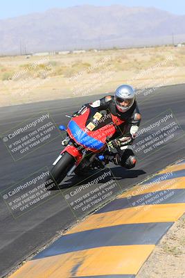 media/May-14-2023-SoCal Trackdays (Sun) [[024eb53b40]]/Turn 4 Inside (9am)/